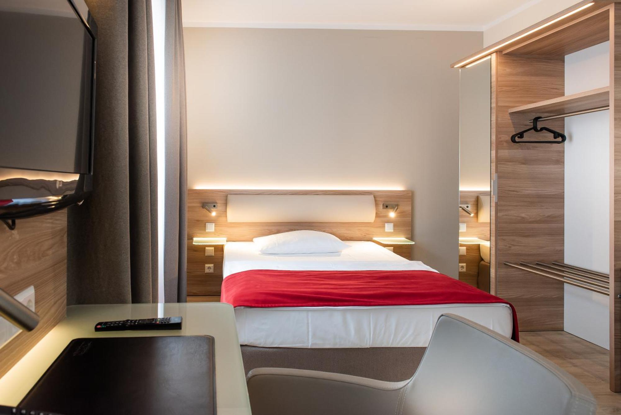 Hotel Koenigshof Am Funkturm Business Hannover Dış mekan fotoğraf